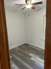 1204 N Hickory Terrace in Round Lake Beach, IL - Building Photo - Building Photo