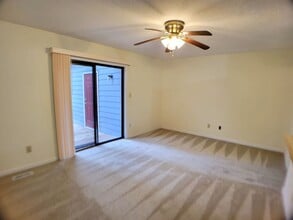 6917 Glendower Rd in Raleigh, NC - Building Photo - Building Photo