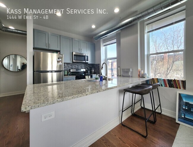 1444 W Erie St in Chicago, IL - Building Photo - Building Photo