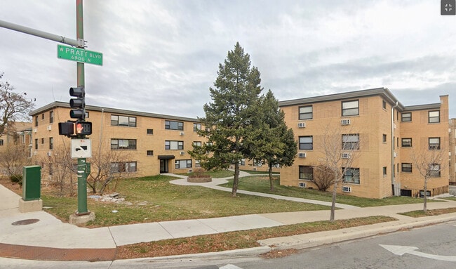 property at 6803 N Ridge Blvd