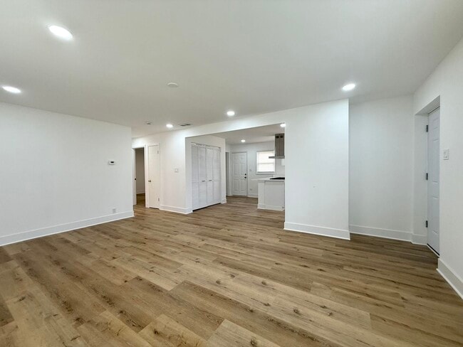 14916 Langley Ave in Dolton, IL - Building Photo - Building Photo