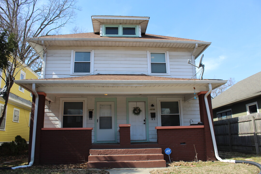 1214 N Oakland Ave in Indianapolis, IN - Building Photo