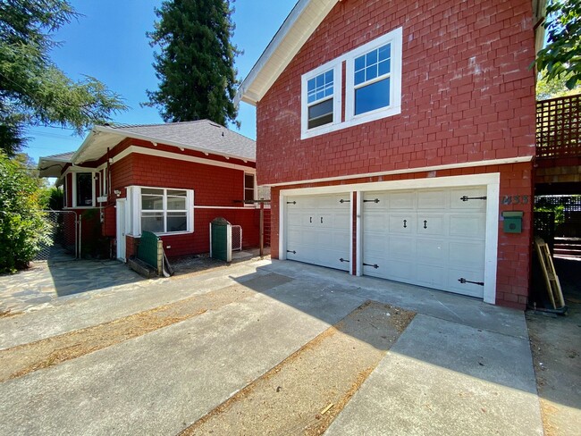 property at 543 Franklin St