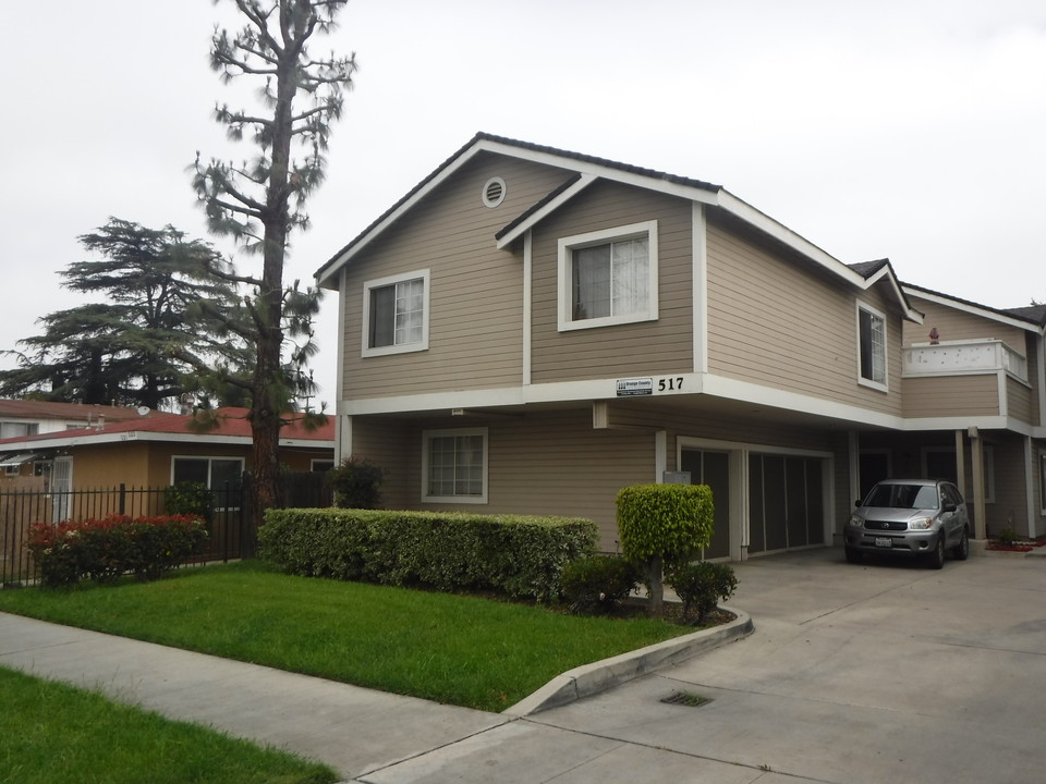 517 Williamson Avenue in Fullerton, CA - Building Photo