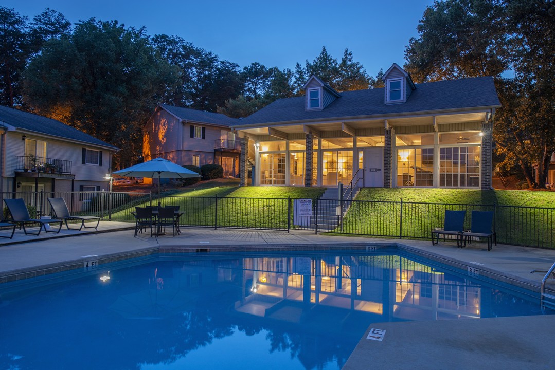 Chestnut Tree in Hoover, AL - Building Photo