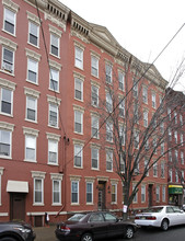 621 Willow Ave in Hoboken, NJ - Building Photo - Building Photo