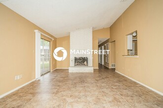 505 San Carlos Dr in Garland, TX - Building Photo - Building Photo