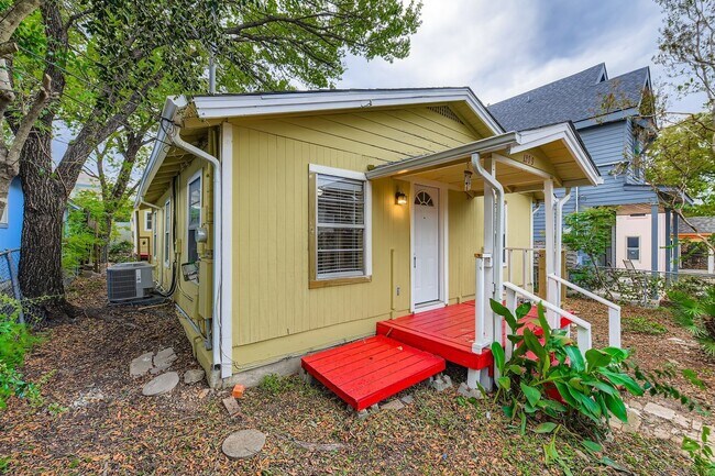 1209 E 9th St in Austin, TX - Building Photo - Building Photo