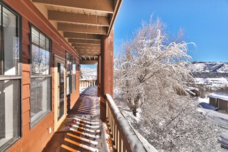 8371 Meadowview Dr in Park City, UT - Foto de edificio - Building Photo