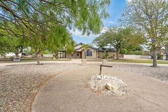 97 Skyview W in Del Rio, TX - Building Photo - Building Photo