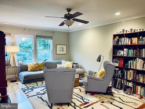 31 Herbert St in Alexandria, VA - Building Photo - Building Photo