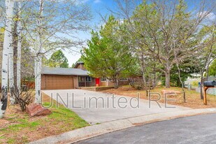 4154 E Broken Rock Loop in Flagstaff, AZ - Building Photo