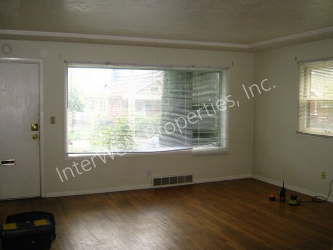 4735-4735 NE 18th Ave in Portland, OR - Building Photo - Building Photo