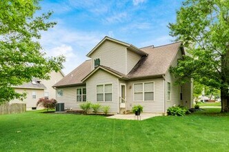 6710 Bethany Dr in Westerville, OH - Building Photo - Building Photo