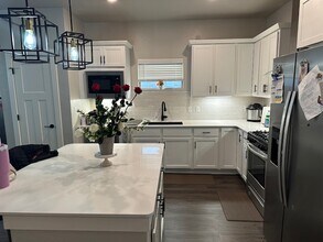 533 NW 176th St in Edmond, OK - Foto de edificio - Building Photo