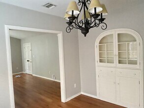 1033 Havenhurst Dr in West Hollywood, CA - Building Photo - Building Photo