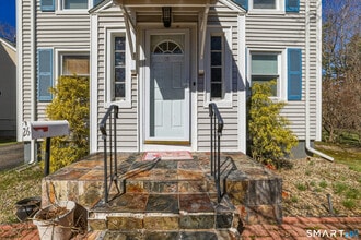 26 St Augustine St in West Hartford, CT - Building Photo - Building Photo