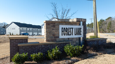 Forest Lake Townes in Mooresville, NC - Building Photo - Building Photo