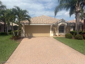 10051 Oakhurst Way in Ft. Myers, FL - Building Photo