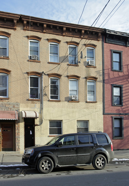 386 Palisade Ave in Jersey City, NJ - Foto de edificio