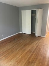 70 Farmington Ave, Unit 2L in New London, CT - Foto de edificio - Building Photo