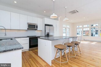 3400 Roland Ave in Baltimore, MD - Building Photo - Building Photo