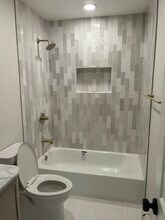 32 Almond St, Unit 2 bedroom duplex in Staten Island, NY - Building Photo - Building Photo