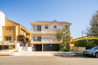 1744 Granville Ave in Los Angeles, CA - Building Photo - Building Photo