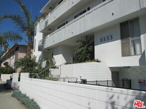 1033 3rd St in Santa Monica, CA - Building Photo - Building Photo