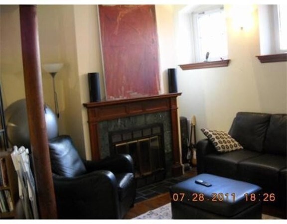 120 Norway St, Unit 10 in Boston, MA - Building Photo - Building Photo