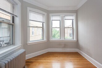 1836 N Humboldt Blvd, Unit 1B in Chicago, IL - Building Photo - Building Photo