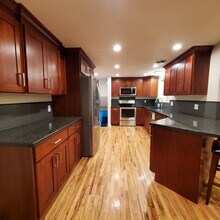 2263 E 7160 S in Cottonwood Heights, UT - Building Photo - Building Photo
