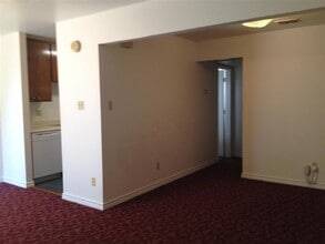 1415 N Austin St in Denton, TX - Building Photo - Building Photo