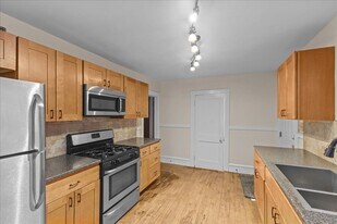 23 West Ln in Winooski, VT - Building Photo