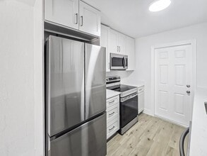 518 12th St W in Palmetto, FL - Building Photo - Building Photo