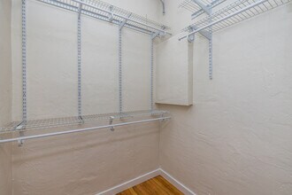 421 Van Dyke in Oakland, CA - Building Photo - Building Photo