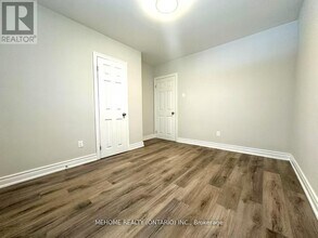 65 Miramar Crescent in Toronto, ON - Building Photo - Building Photo