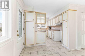 1320 St. Jean St in Ottawa, ON - Building Photo - Building Photo