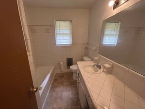 1125 Edgewood Ave in Brownsville, TN - Building Photo - Building Photo