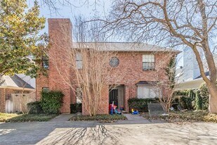 4629 Washburn Ave in Fort Worth, TX - Building Photo