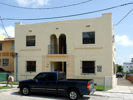 845 SW 4th St Apartments