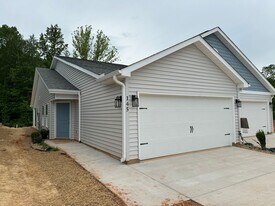 145 Brawley Ave in Mooresville, NC - Building Photo