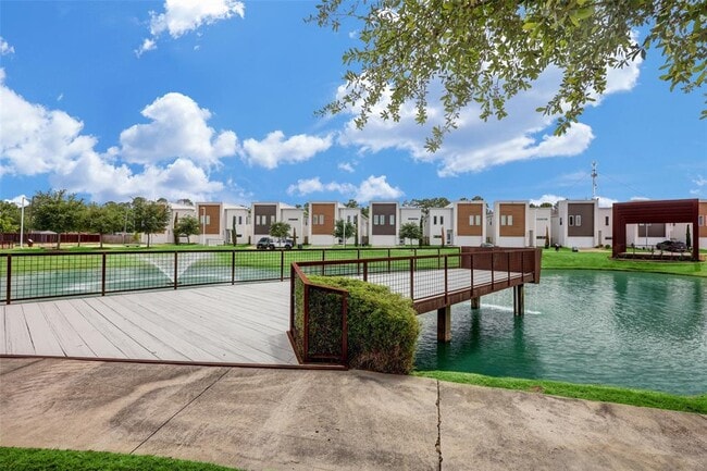 2220 Cortijo Pl in Houston, TX - Building Photo - Building Photo
