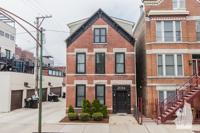 2014 N Wolcott Ave, Unit 1