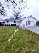 95 N Cimarron Ct in Nampa, ID - Building Photo
