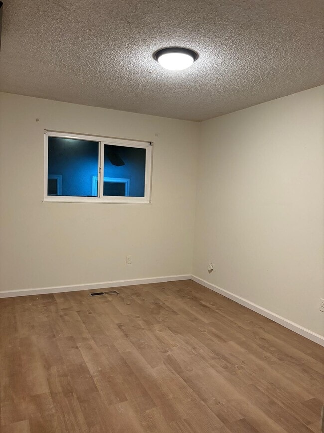 86 Huntington Cir in Pittsburg, CA - Building Photo - Building Photo