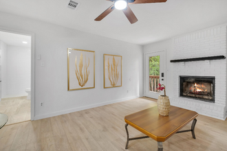 2907 Woodrich Dr in Tallahassee, FL - Foto de edificio - Building Photo