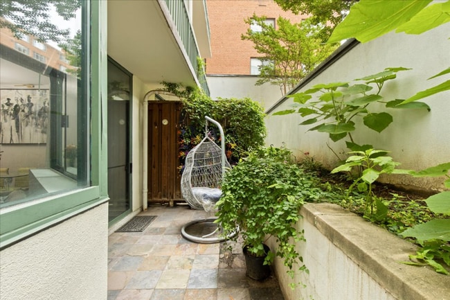 property at 955 26th St NW