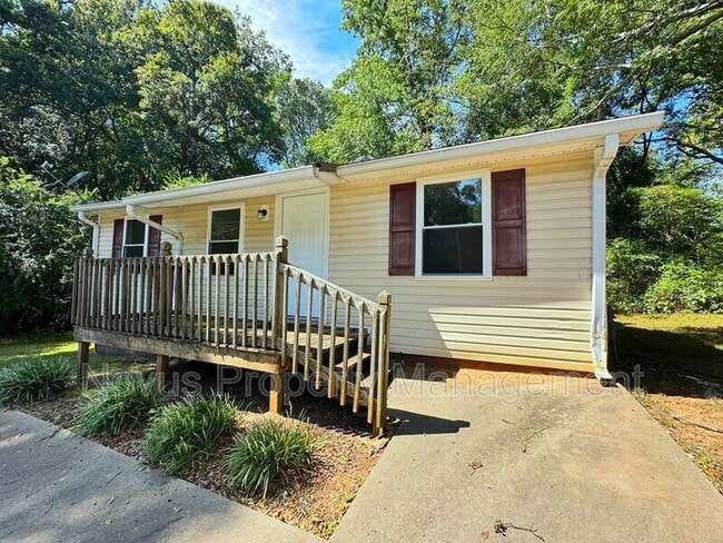 203 Ave B in Carrollton, GA - Building Photo - Building Photo