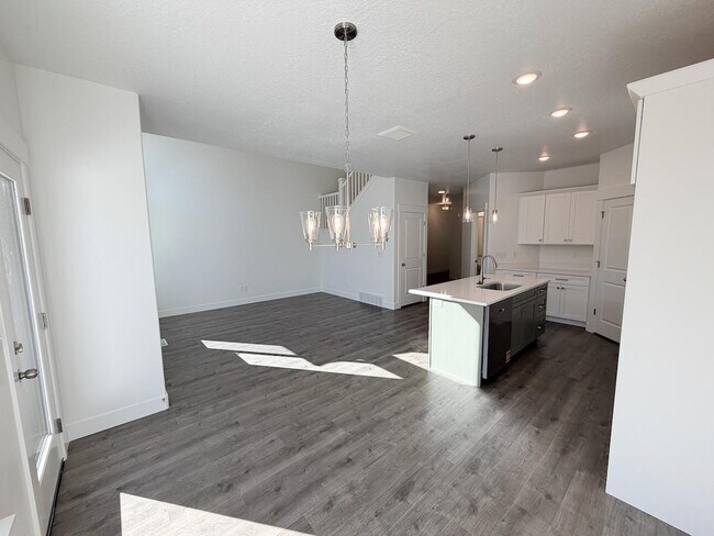 4757 Heartwood Rd in Mapleton, UT - Building Photo - Building Photo